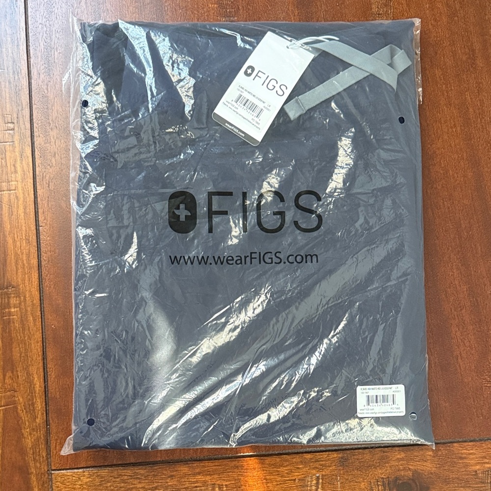 NWT Figs Isabel High Waisted Wide Leg Scrub Pant -LR